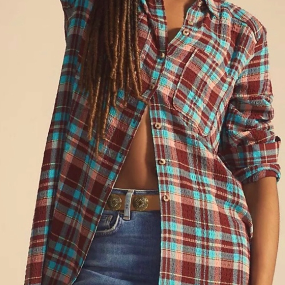 Pilcro longline plaid button down. Size L